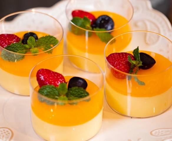 Panna cotta chanh leo