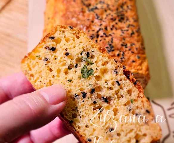 Chlebík z červené čočky (bez lepku)