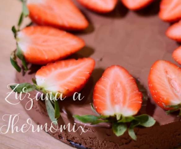 Čokoládový cheesecake podle Paleosnadno