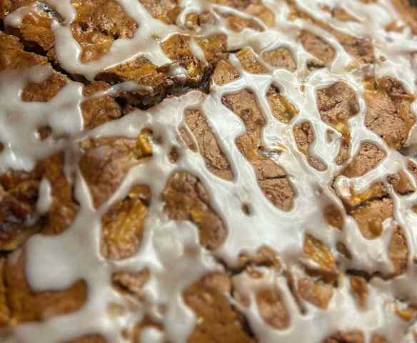 Apfel-Zimtschnecken-Kuchen