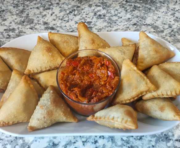 PASTELS À LA VIANDE HACHÉE by Philo