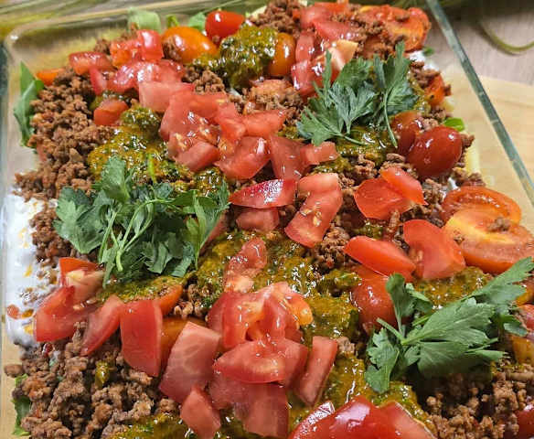 türkischer Pasta - Schichtsalat