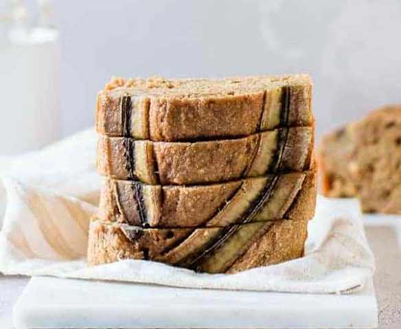 Pão de banana e amêndoa sem açúcar (sem glúten)