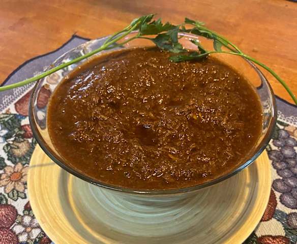 Carne deshebrada guisada