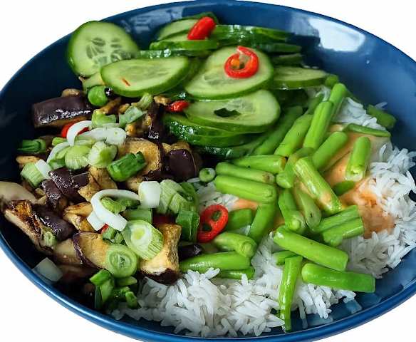 Sweet-Chili-Bowl mit glasierter Aubergine (HelloFresh #33)