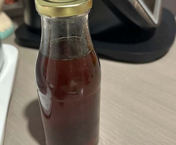 Homemade Golden Syrup