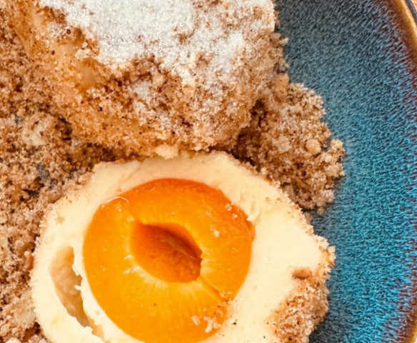 Topfenteig für Marillenknödel à la Mama
