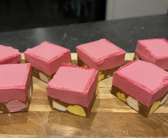 Nina's lolly cake marshmallow slice
