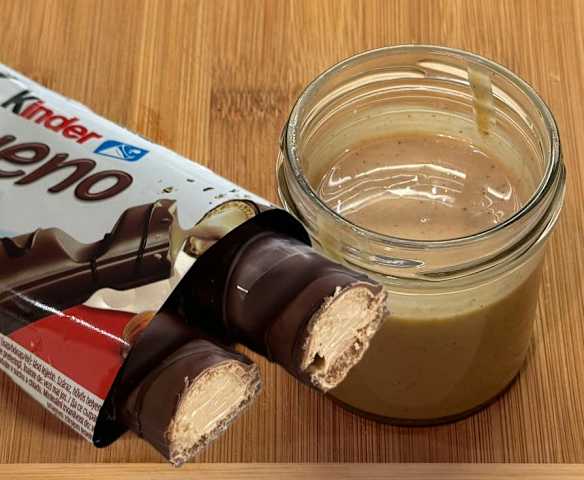 Náplň KINDER BUENO