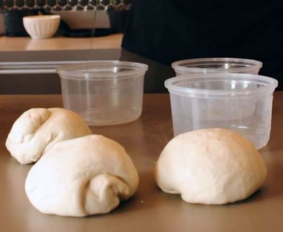 Massa de Pizza Napolitana JRPVN