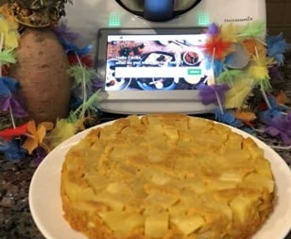 Aloha y'all (a gluten free coconut, sweet potato and pineapple cake)