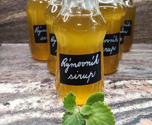 Sirup z rýmovníku