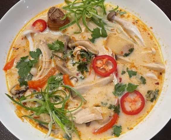 Tom Kha Kai - kuřecí polévka