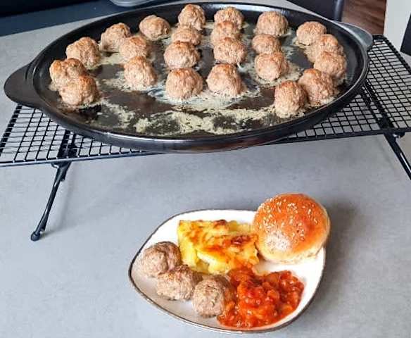 Фрикадельки из духовки