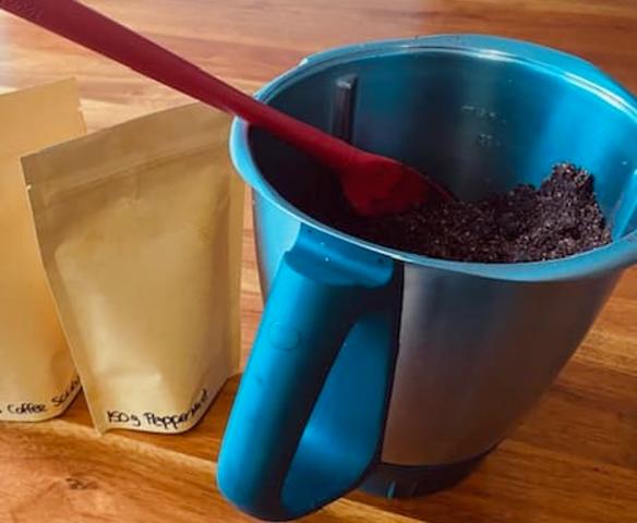 Kelly's Coffee Scrubs