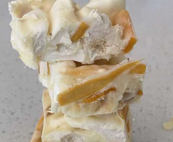 Pavlova Rocky Road