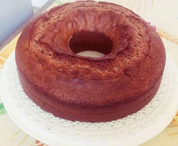 Ciambellone con le uova di Pasqua