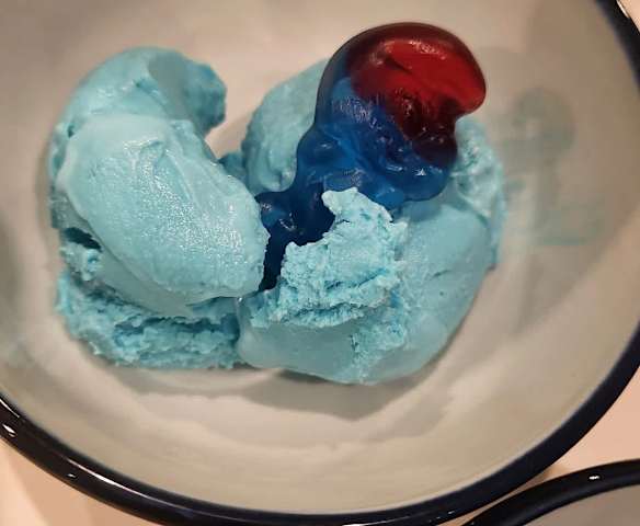 Glace aux schtroumpfs