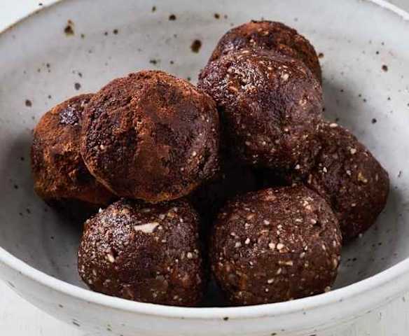 Walnut Brownie Bites