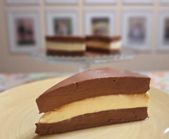 Mousse de três chocolates