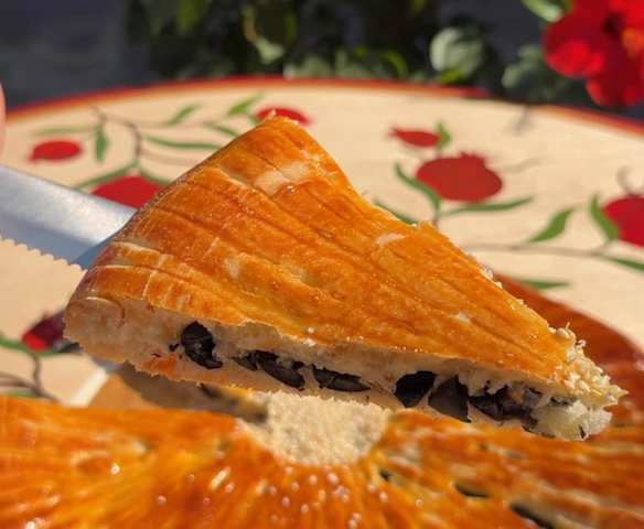 Zeytinli Çörek