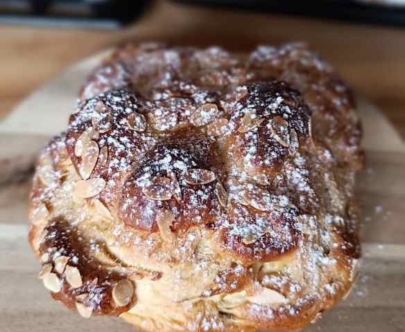 Velikonoční mazanec