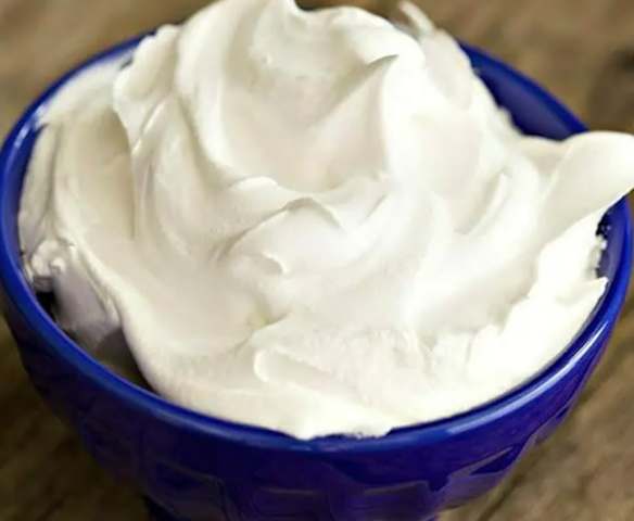 Crème Chantilly Sucrée